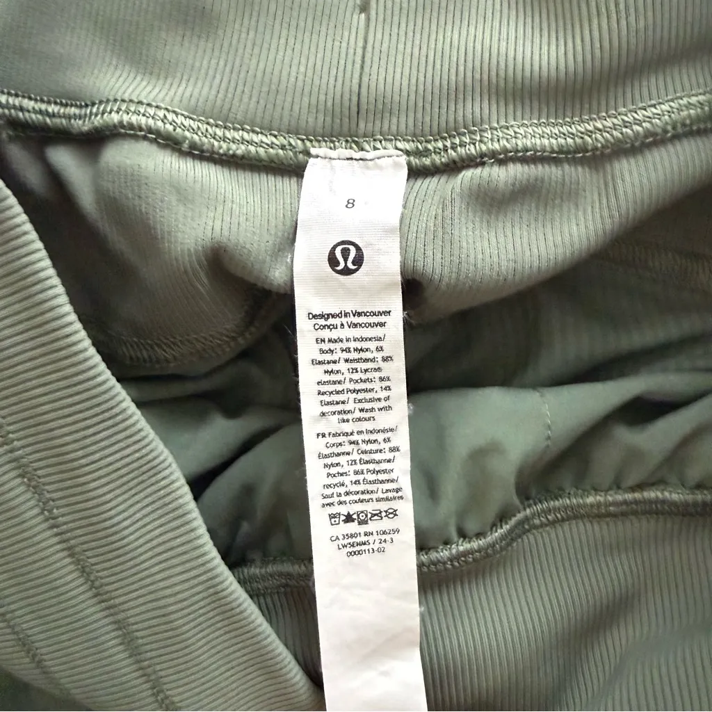 lululemon Dance Studio Mid-Rise Joggers size 8 - Image 5