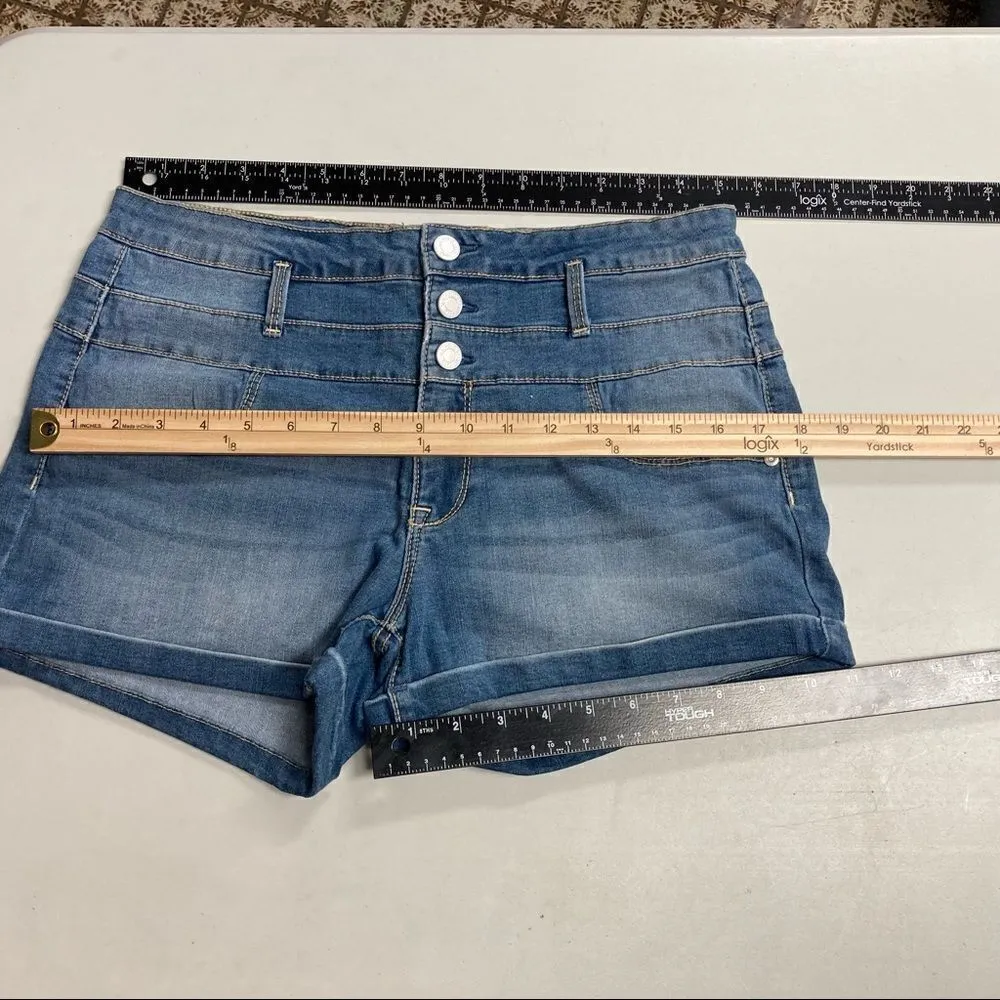 US POLO ASSN women's (Juniors) Light Wash Distressed Scuffed Shorts Size 11/12‎ - Image 8