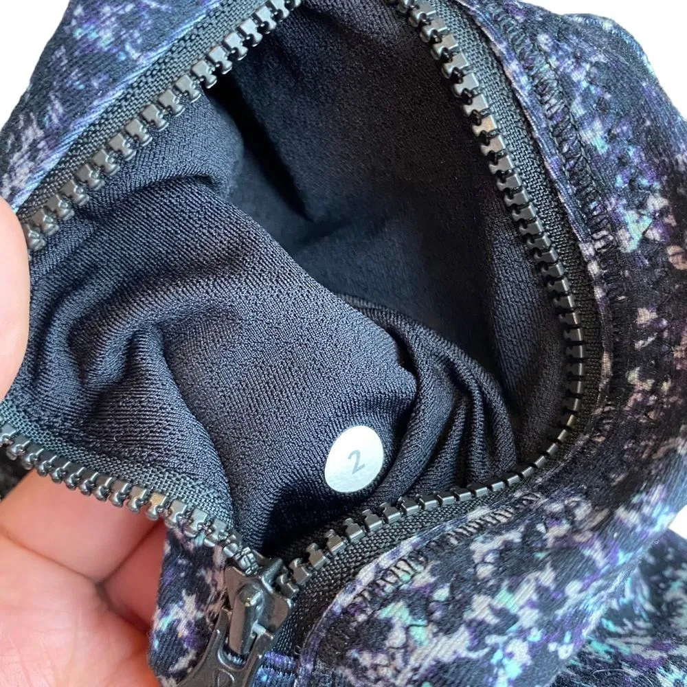 Lululemon Size 2 Forme Jacket‎ Full Zip Black Purple Blue - Image 6