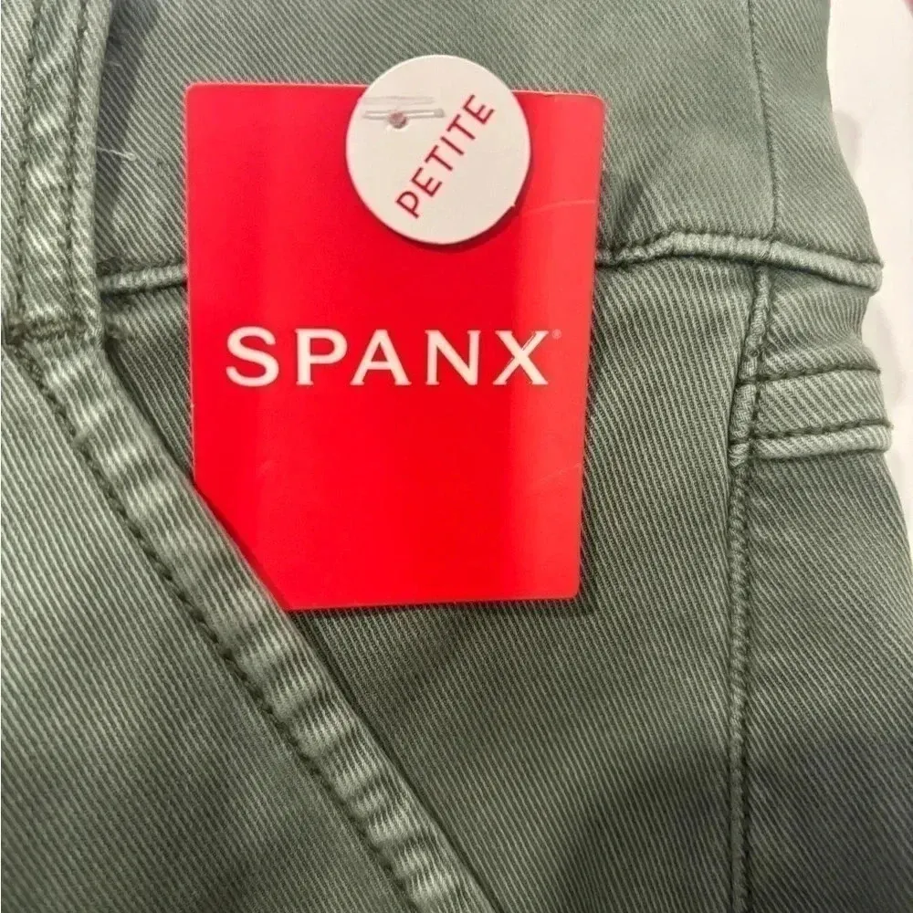 Spanx Petite Stretch Twill Ankle Cargo Pants Women’s Size S Soft Sage - Image 10