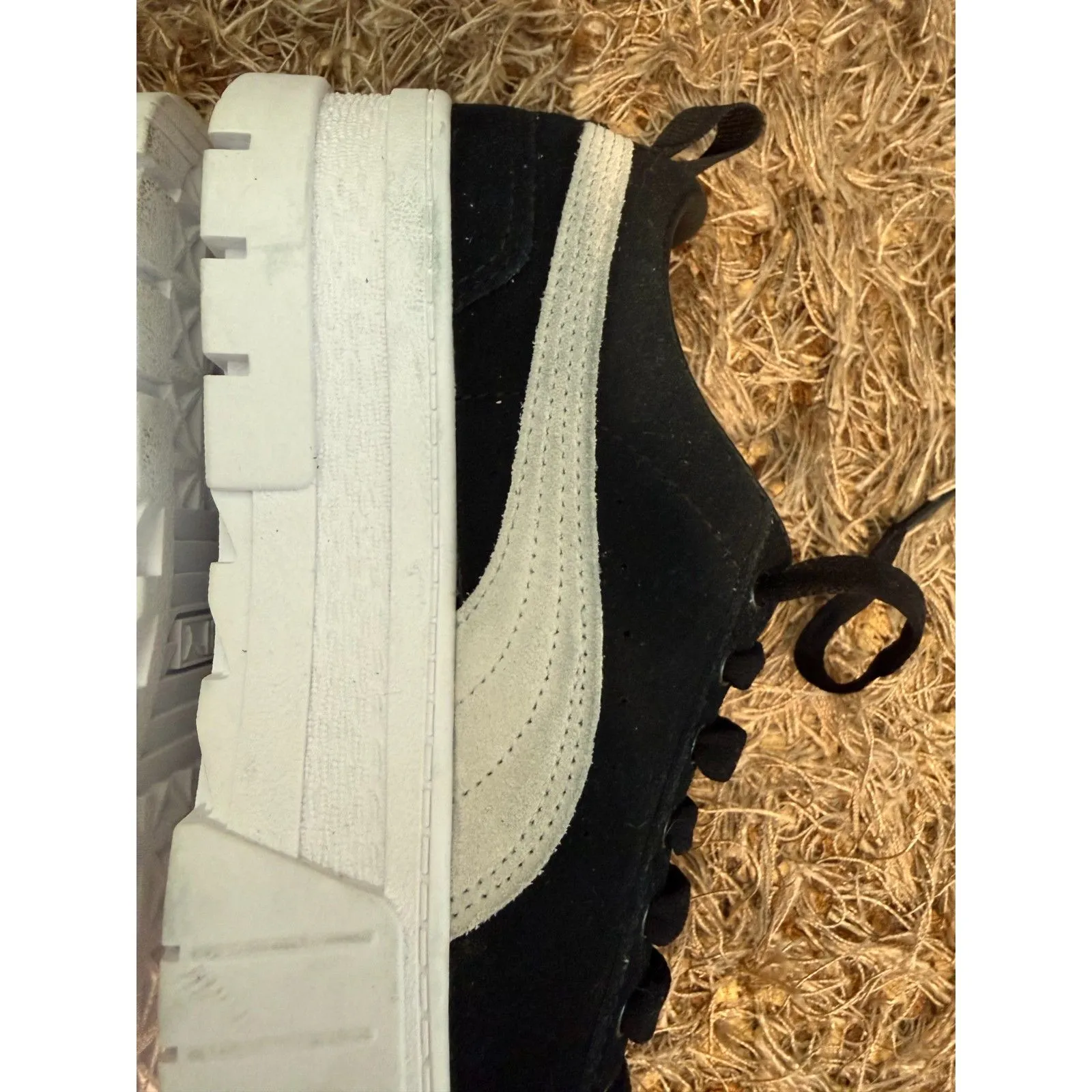 Puma Mayze Platform Black Suede Sneakers Size 6.5 - Image 5