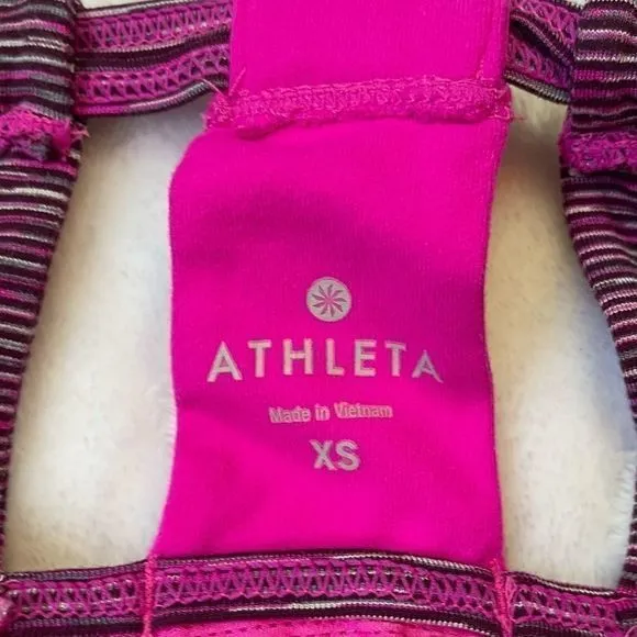 Athleta Prasada Yoga Neon Pink Tank‎ Shelf Bra XS - Image 7