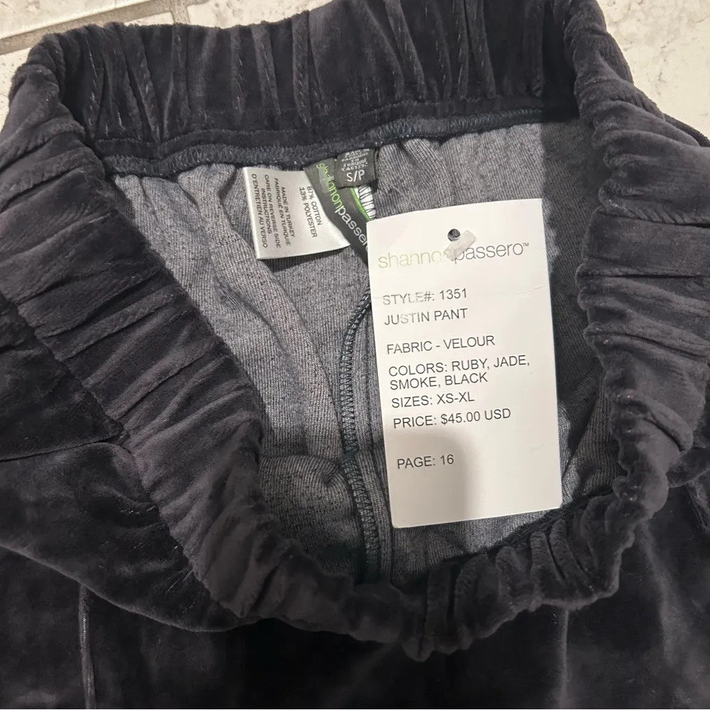 NEW Shannon Passero Gray Smoke Justin Pant Velour Cozy Joggers SMALL - Image 4