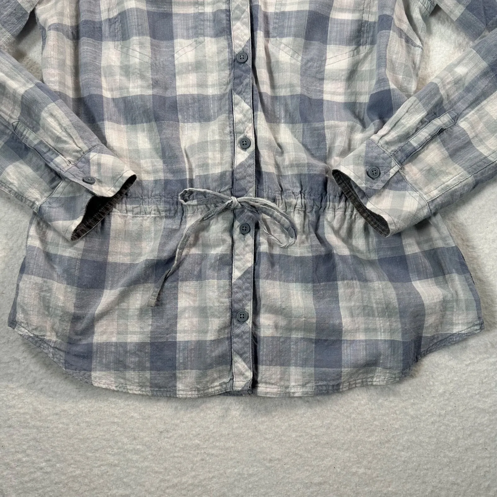 Columbia Button Down Shirt Women’s Small Blue White Gingham Drawstring Waist - Image 10