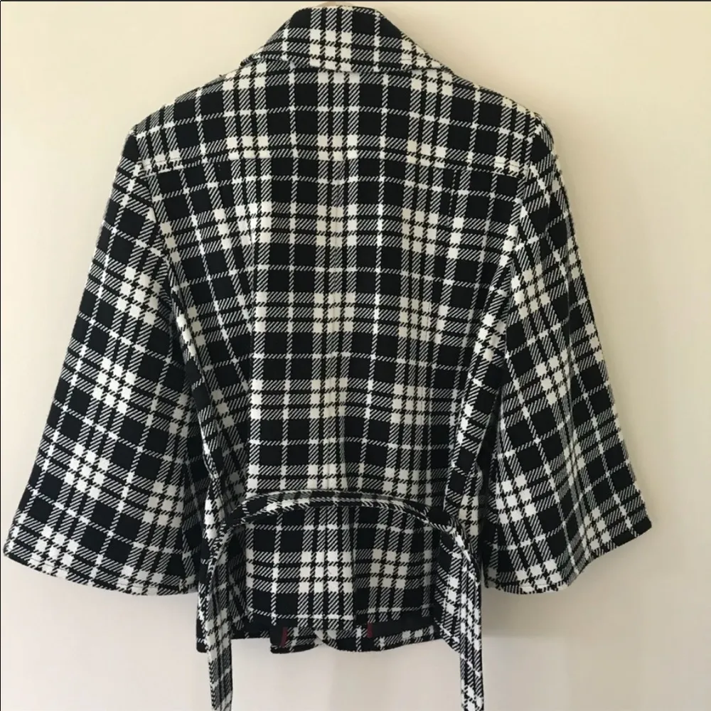East 5th plaid tie waist black and white jacket - Image 8