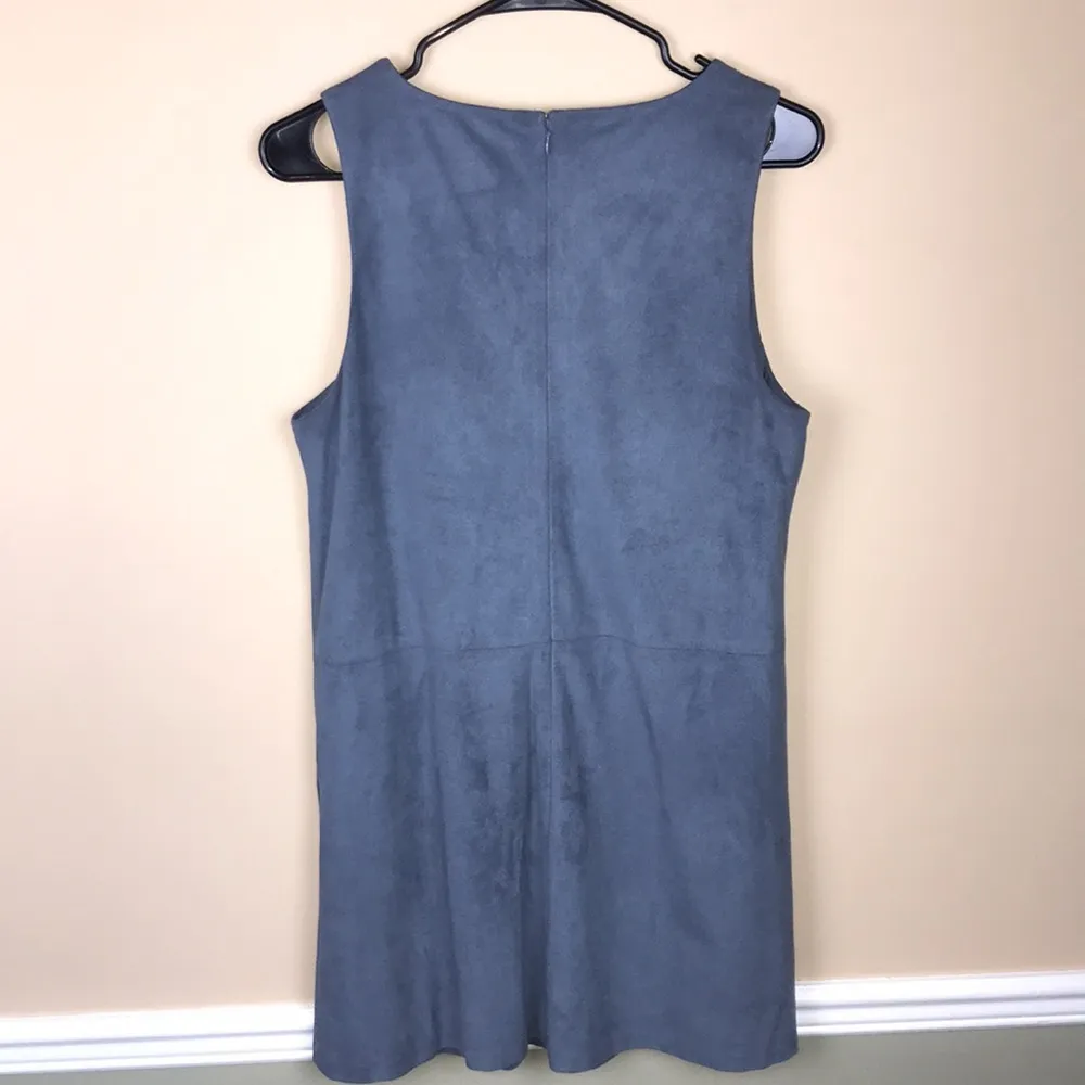 1. State Women’s Faux Suede V-Neck Pockets Stony Blue Tank Mini Dress - Image 4