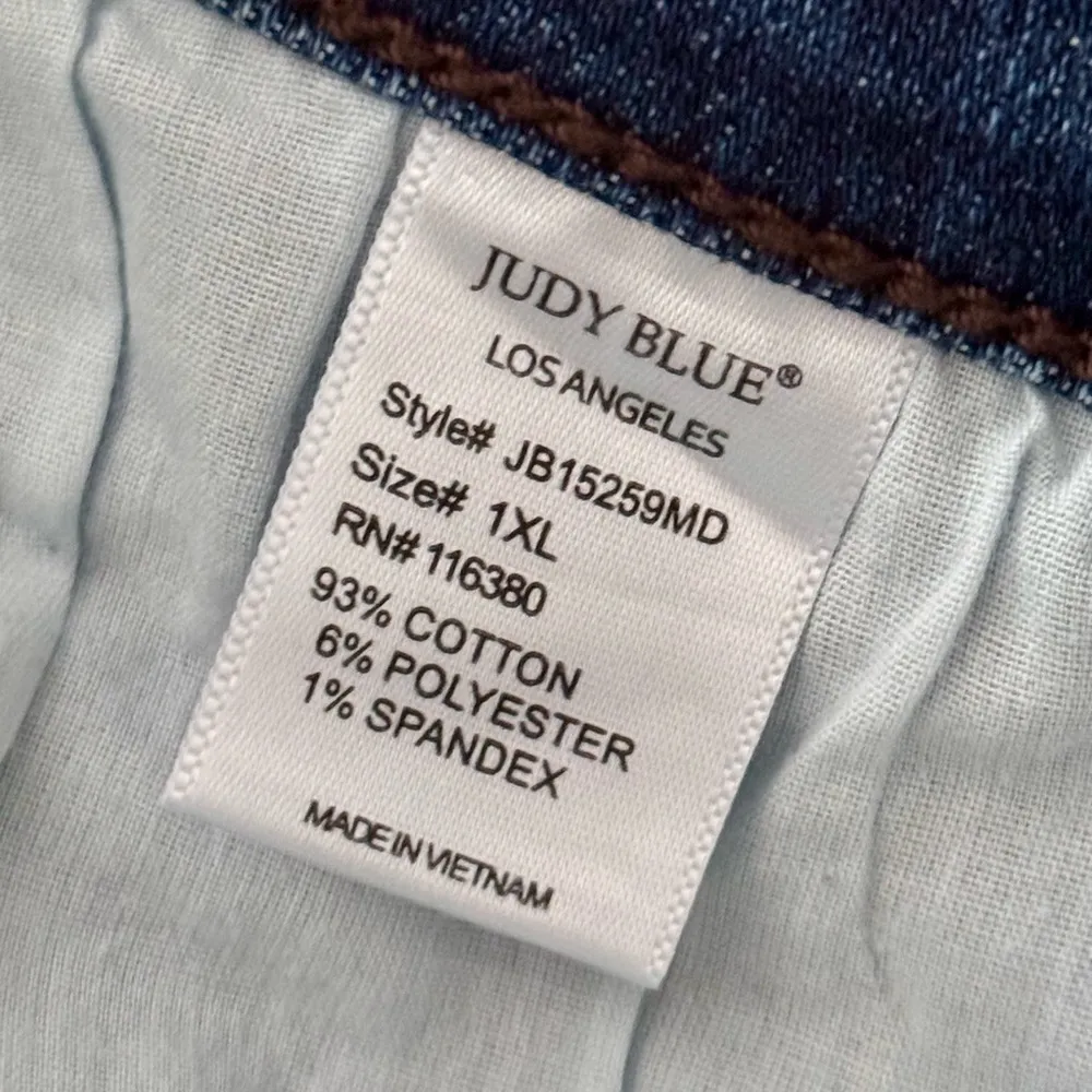 Judy Blue Bermuda Distressed Shorts High Rise Size 1X - Image 5