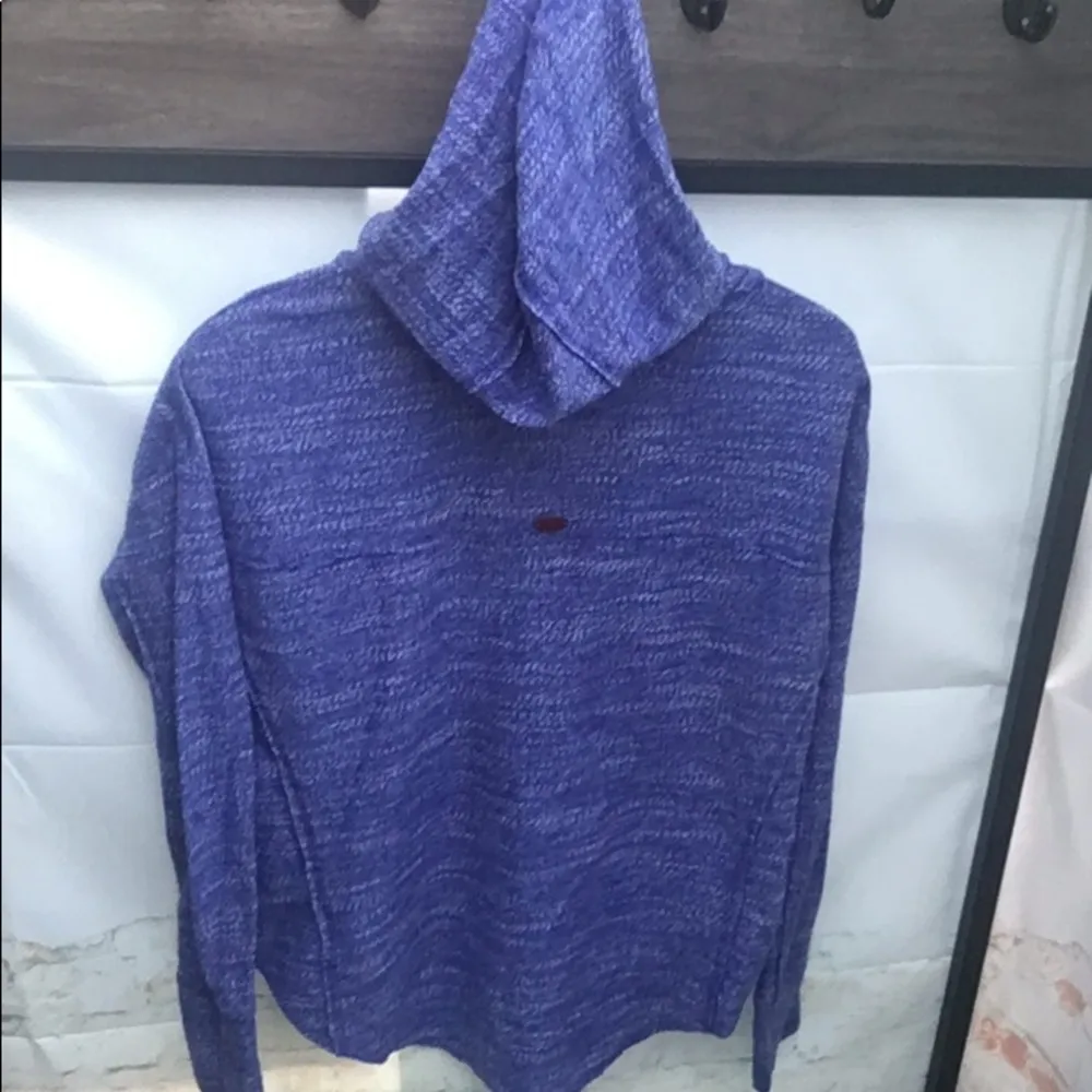 Roxy Classic Surf Lightweight Paddle Out Summer Beach Bonfire Pullover Hoodie - Image 6