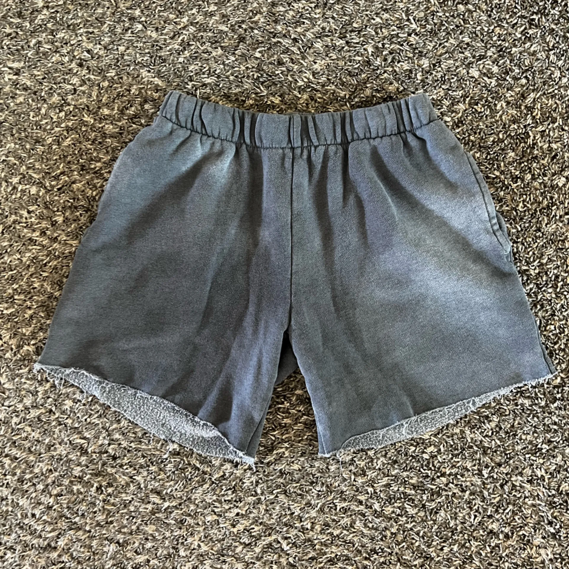 John Galt Brandy Melville Women’s Fleece Sweatpants‎ Shorts One Size - Image 12