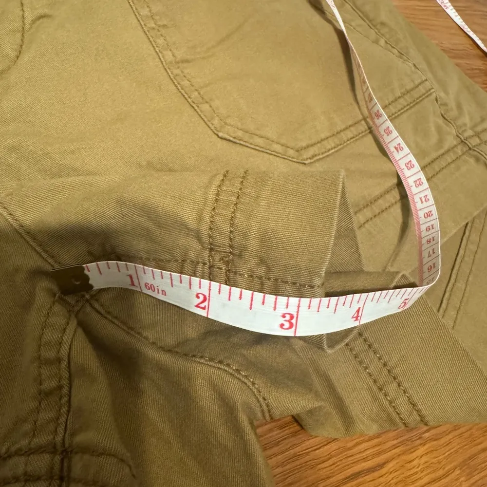 Old Navy Tan Cargo Shorts Relaxed Fit Durable - Image 5