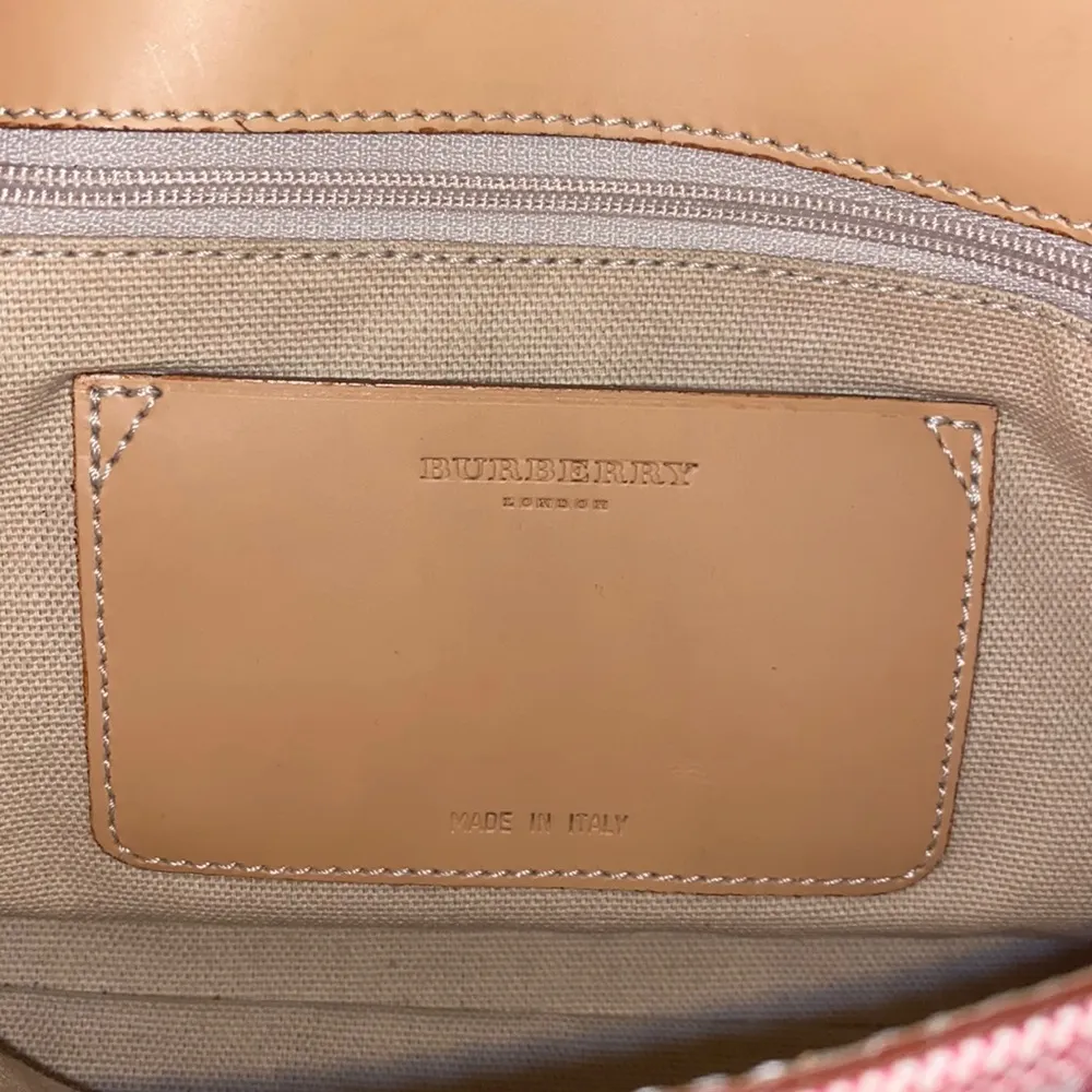 Burberry Vintage Authentic Red Denim Shoulder Bag - Image 8