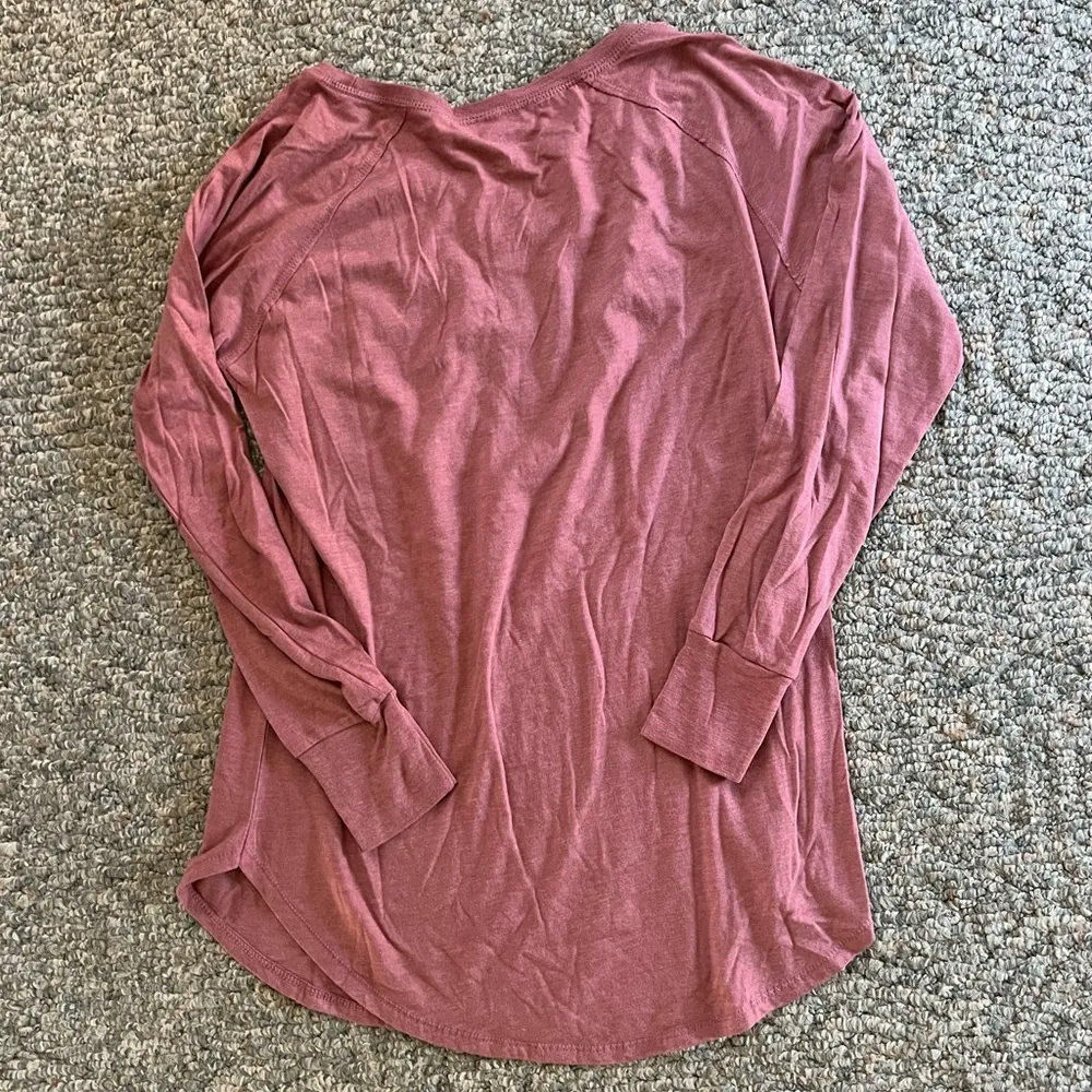 Rose Apothecary long sleeve Tshirt Size L - Image 3