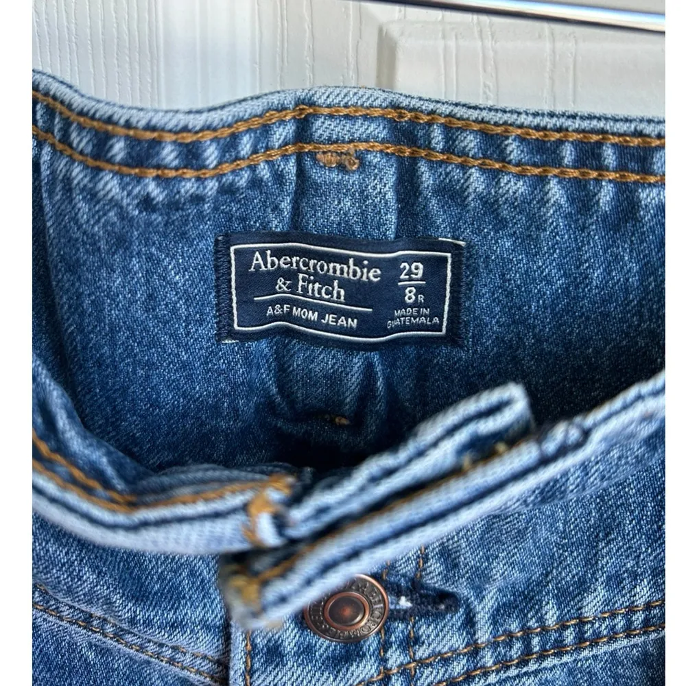 Abercrombie Dark Wash Mom Jeans - 29/8R - Image 4