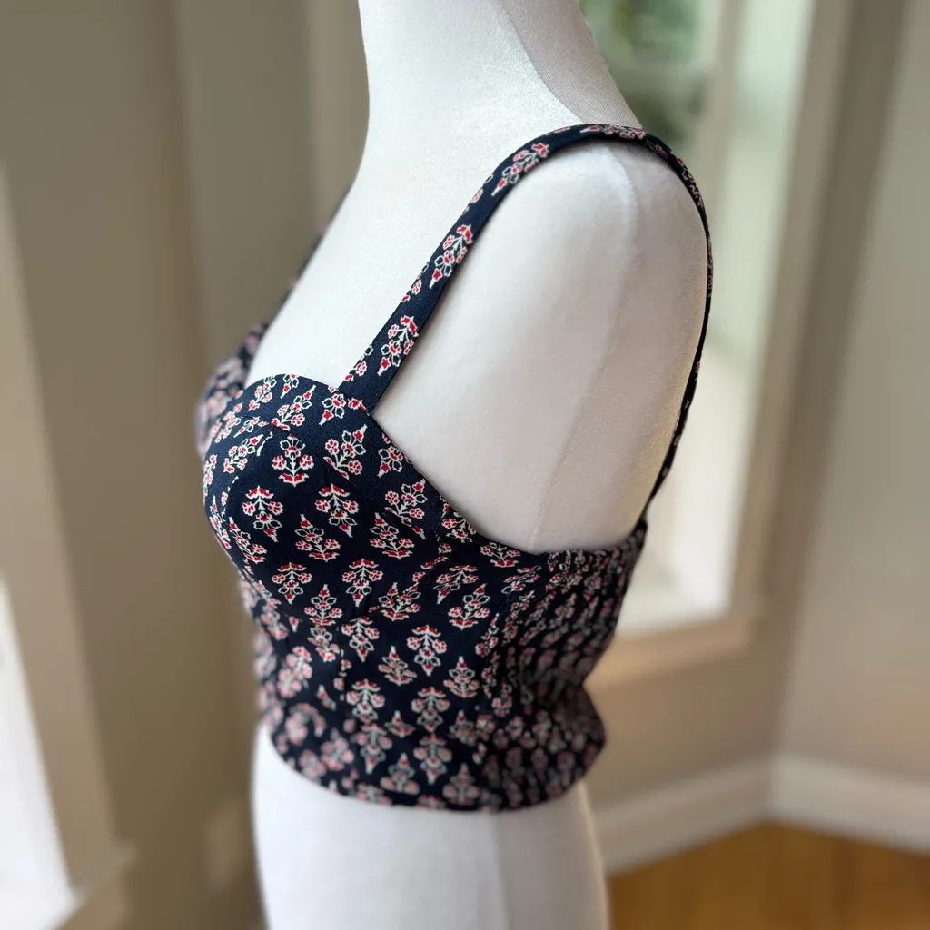 Band of Gypsies Navy Blue Red Floral Bustier Cropped Tank Top Size Small - Image 4