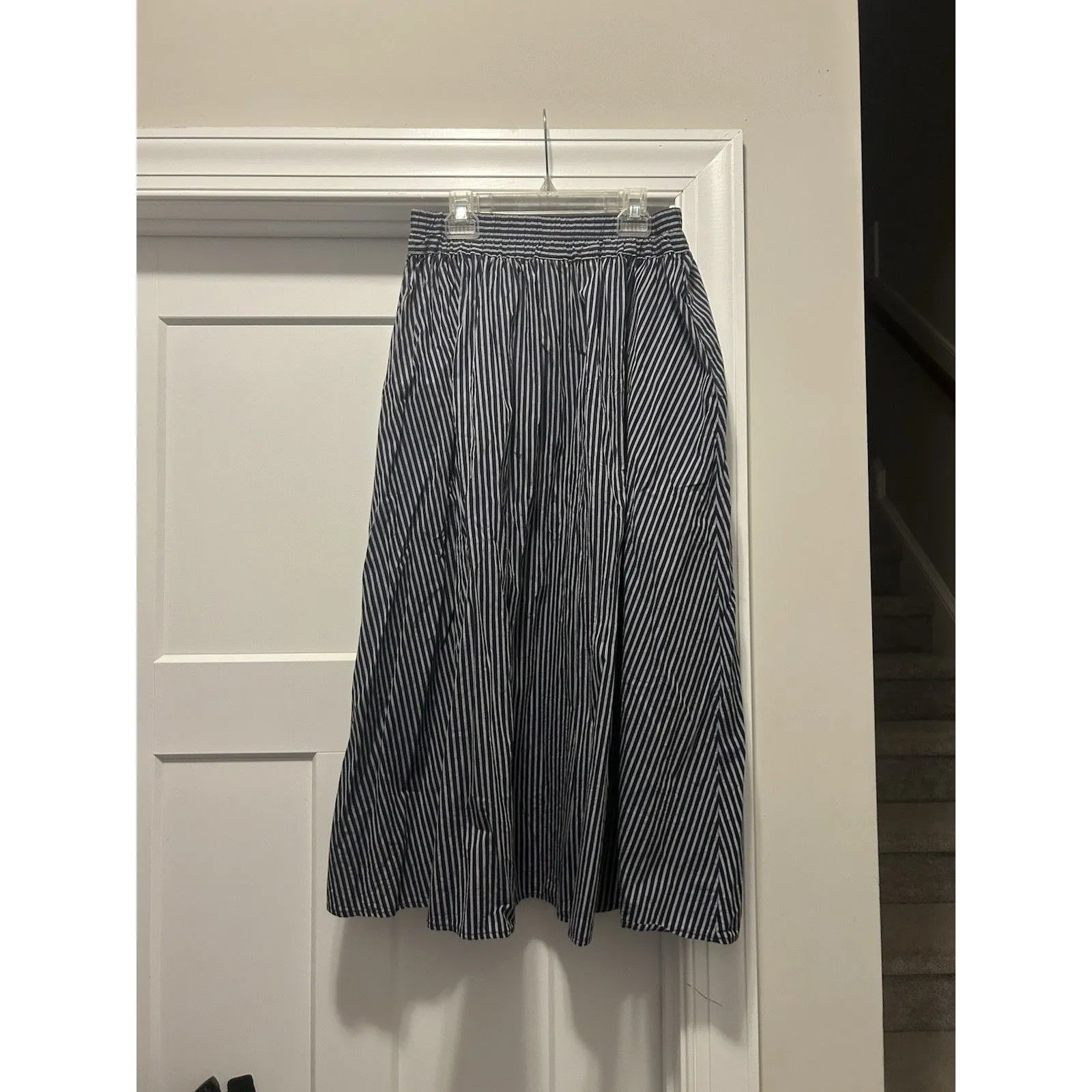 A New Day Women's A Line Skirt Navy Blue Pinstripe Size Small Preppy Coastal - Image 4