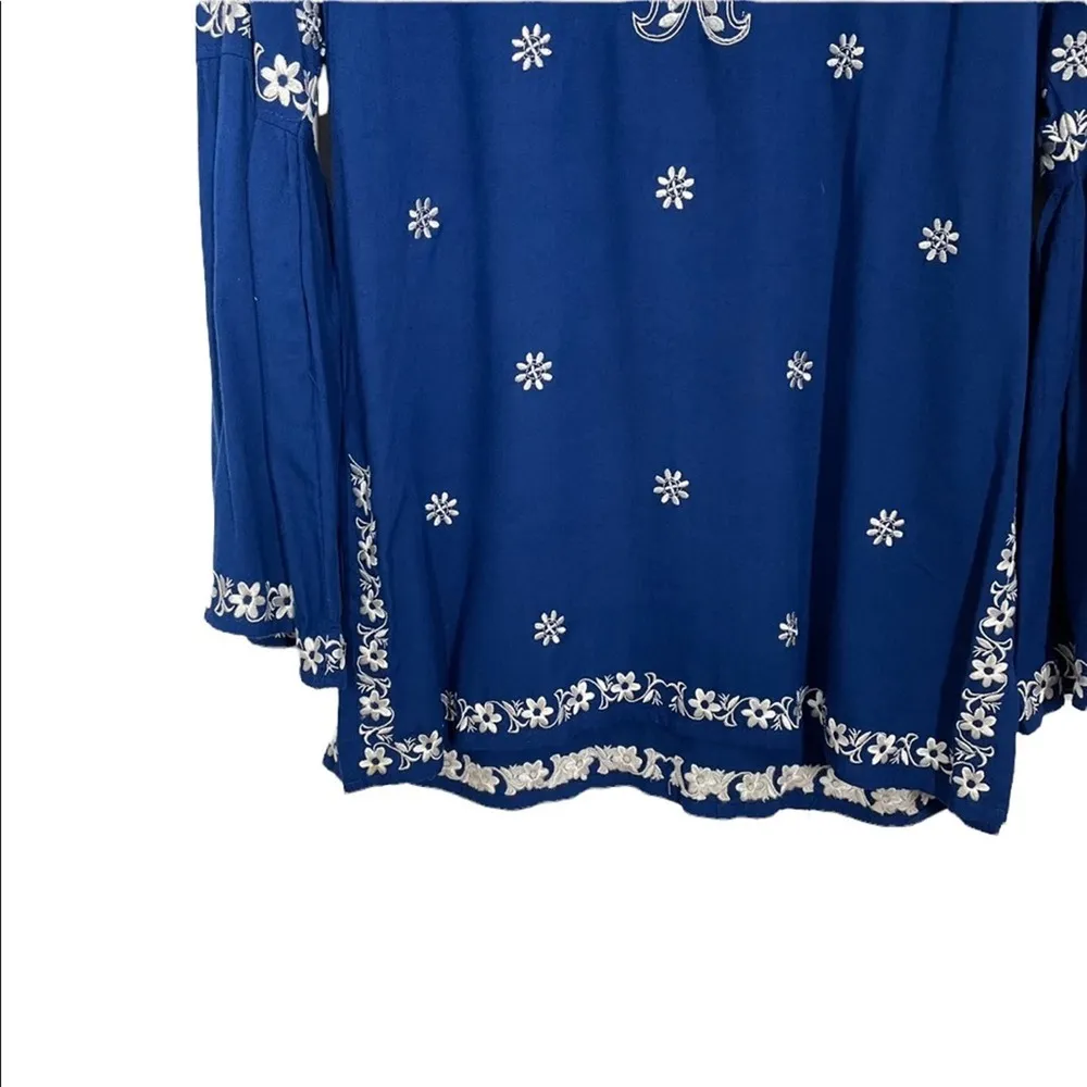 Escapada Floral Bell Sleeve Tunic Blue White Size Small - Image 2