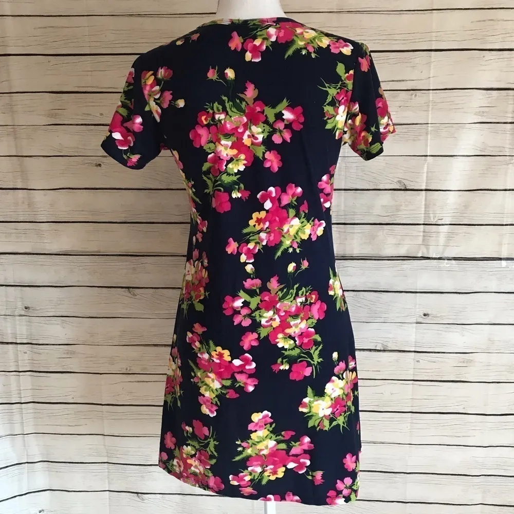 Floral Vintage Style Baby - Image 6