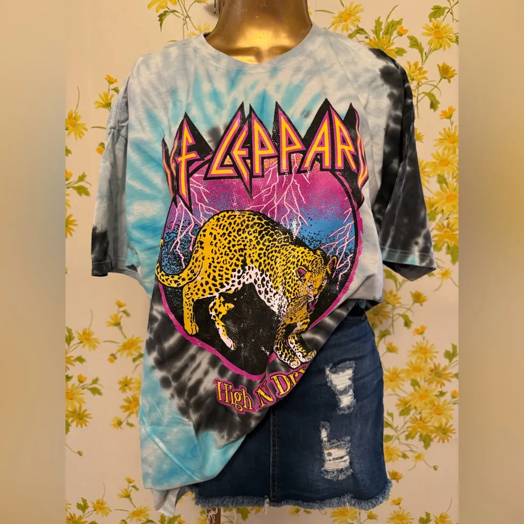 NWOT Def Leppard High N Dry Tie Dye metal rock Official T-Shirt dress size XL - Image 2