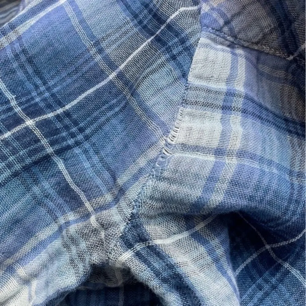 Cloth & Stone Plaid Henley Crinkle Cotton Roll Tab Sleeve Blue Women’s Size XS - Image 14