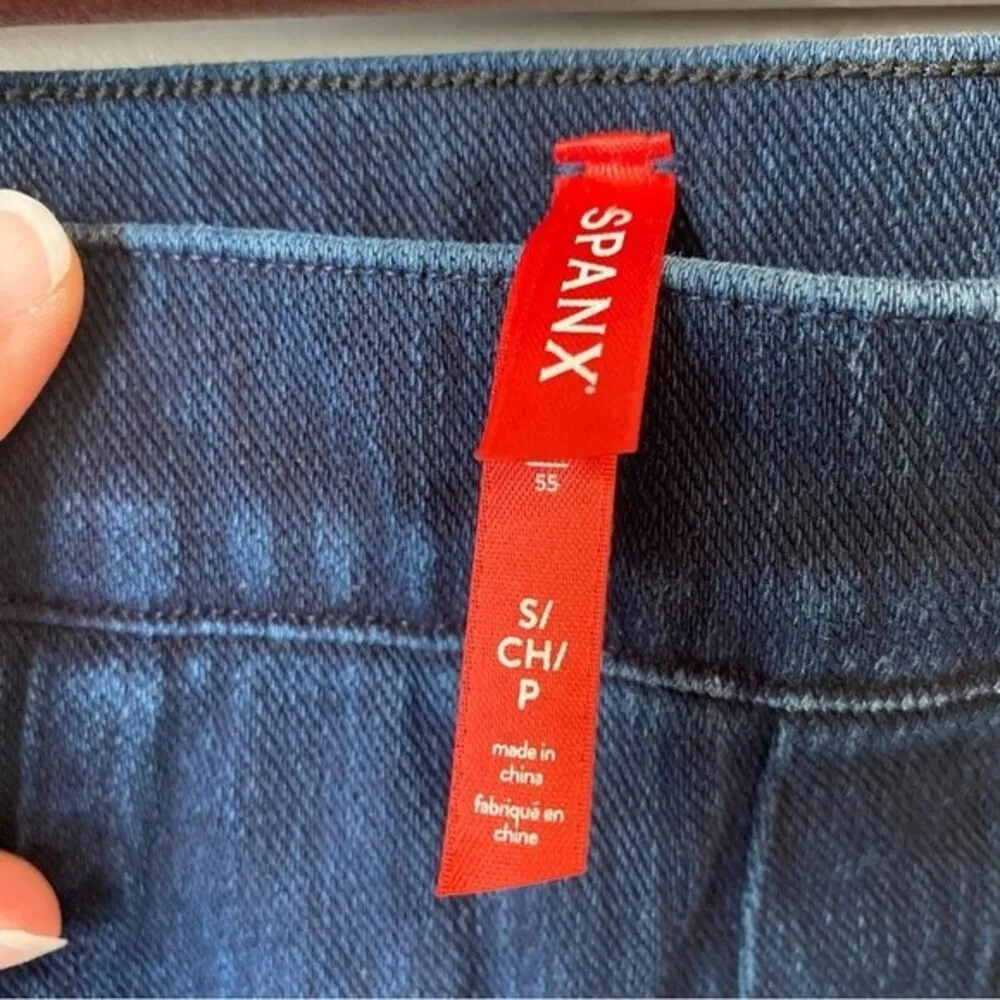 Spanx Jean-ish® Ankle Leggings in Twilight Rinse - Image 12