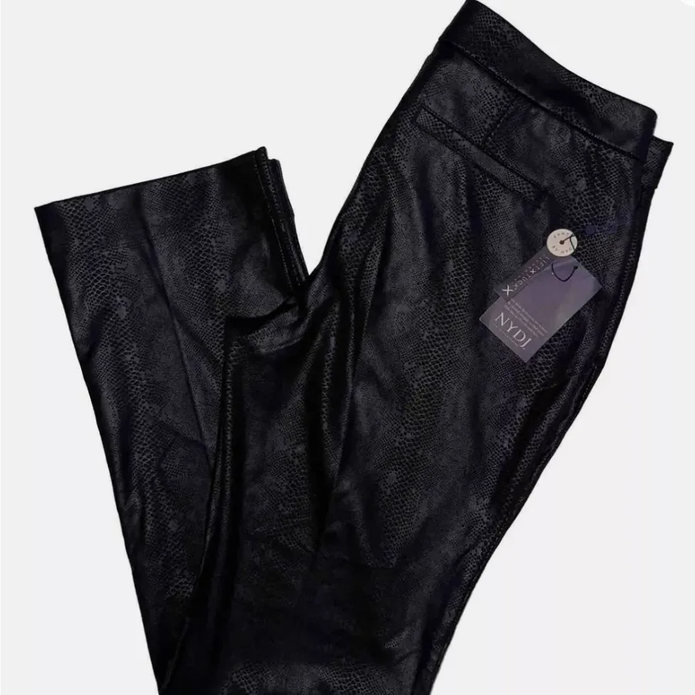 💯 NWT. NYDJ Ami Skinny jeans in Raceway Snake - Image 6