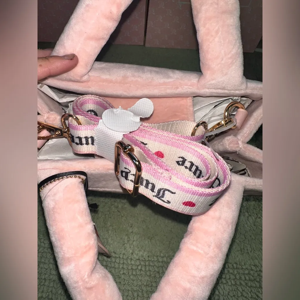 NWT Juicy Couture Extra Spender Mini Tote In Pink Diamond - Image 4