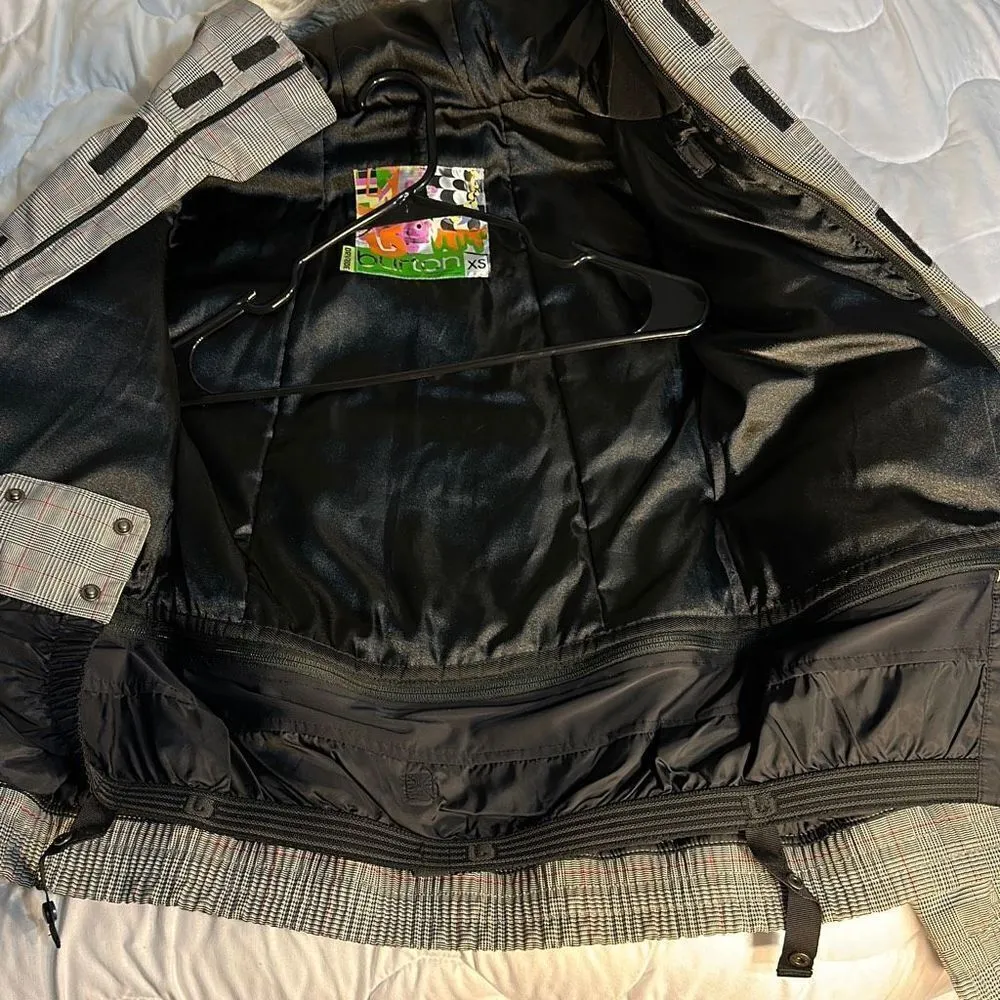 Burton Size XS Snow Ski Snowboarding Jacket Grey - Image 4