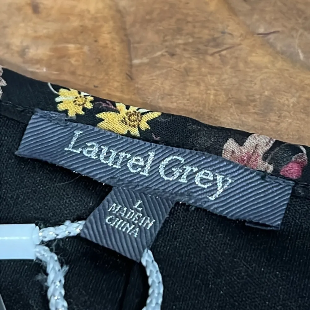 Laurel Grey sz large pullover black and gold floral print dress lined longsleeve - Image 5