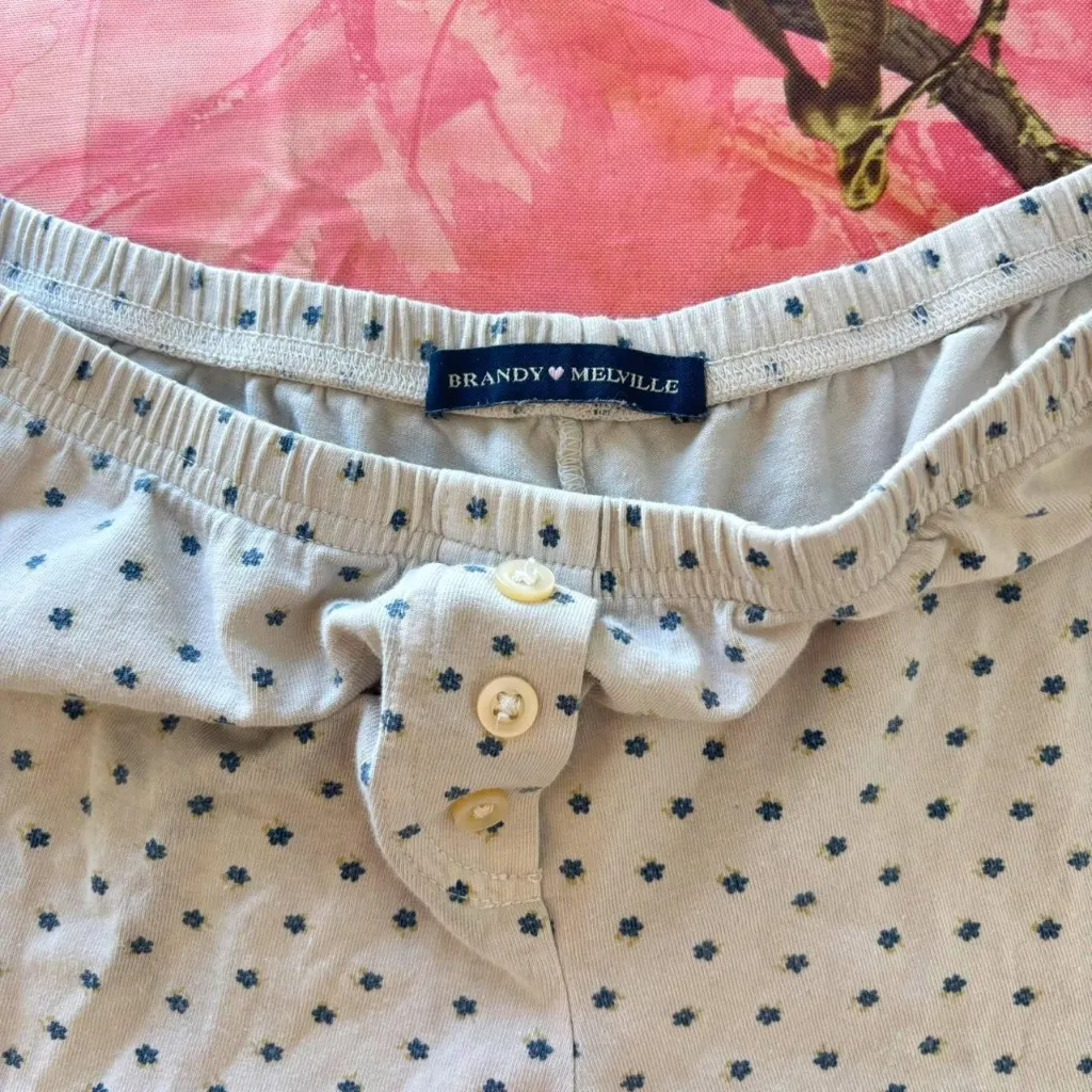 brandy melville polka dot flower coquette pajama button lounge shorts  - Image 8