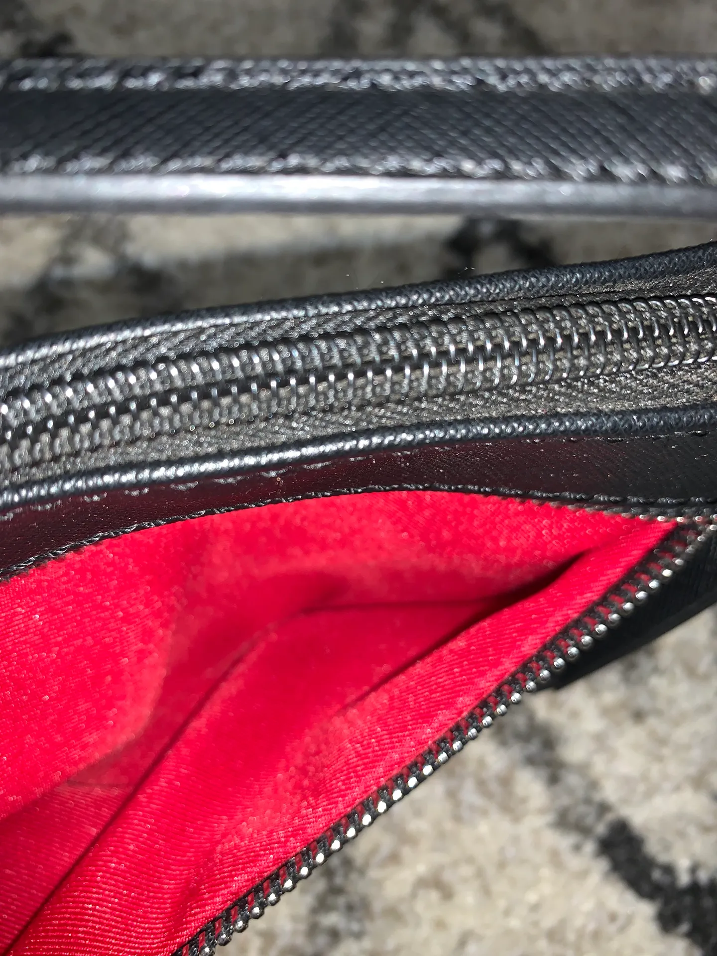 Dana Buchman Cute leather  bag - Image 5