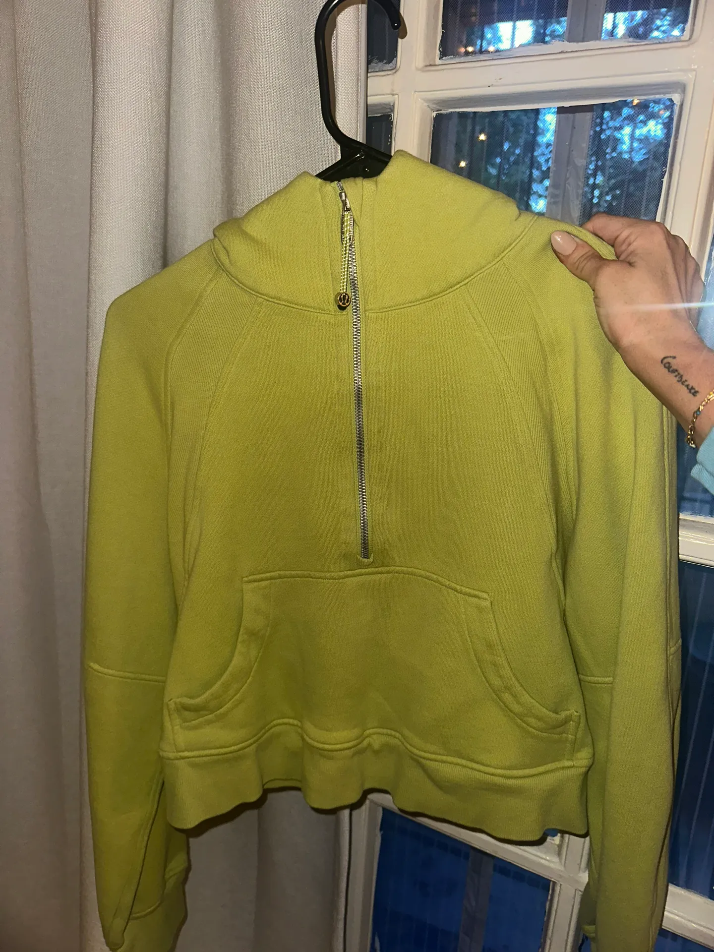 Scuba Cropped Half-Zip Hoodie - Image 3