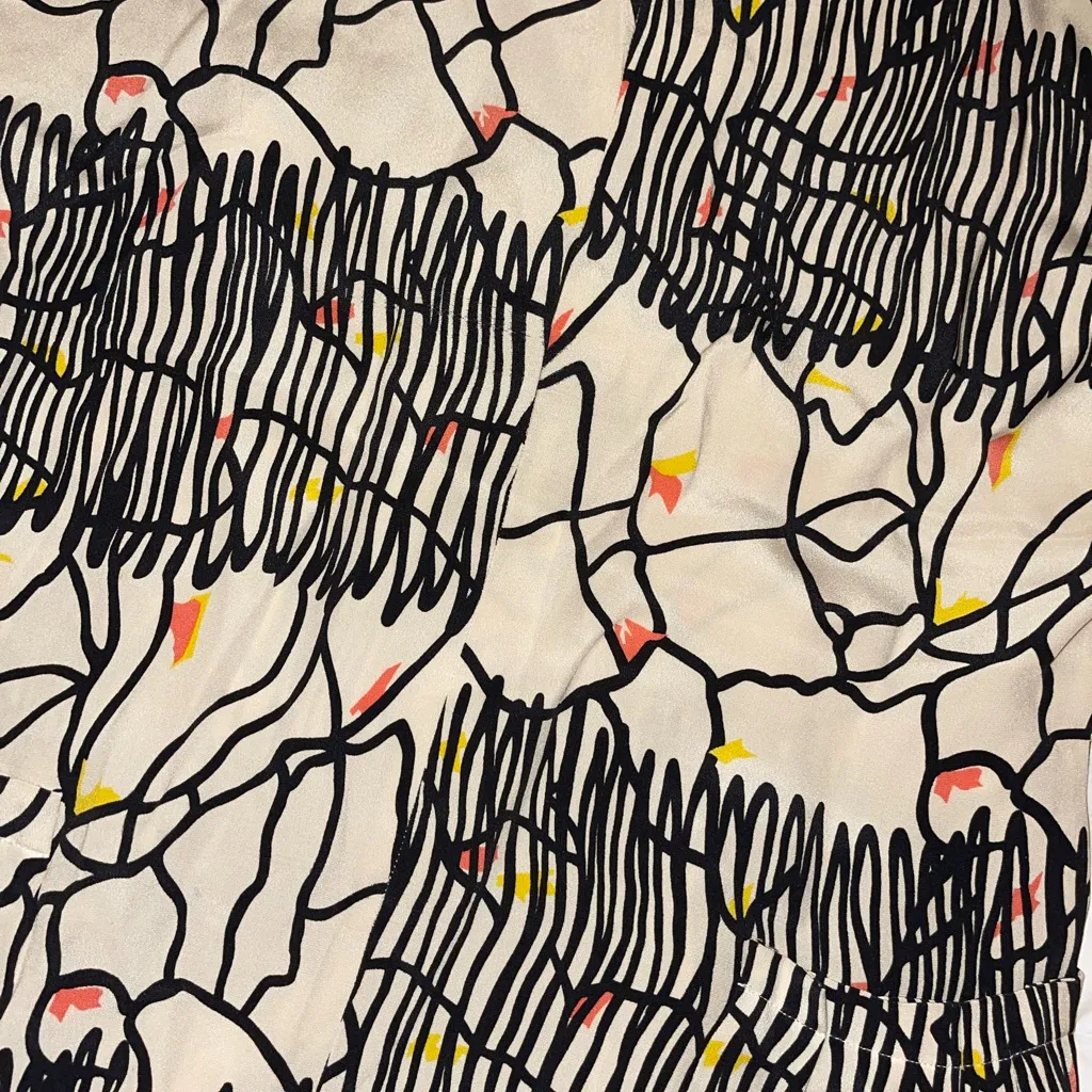 Mischen Ruffle Collar Abstract Print Top Size XS Black - Image 3