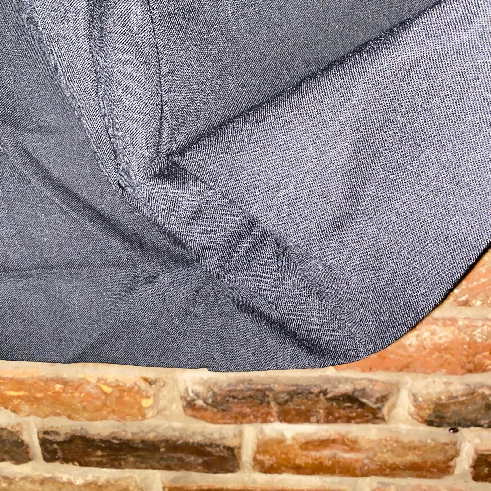 Parisian Vintage Fine Worsted Wool Black Pleated Midi Skirt Women's Size 14 - Image 4