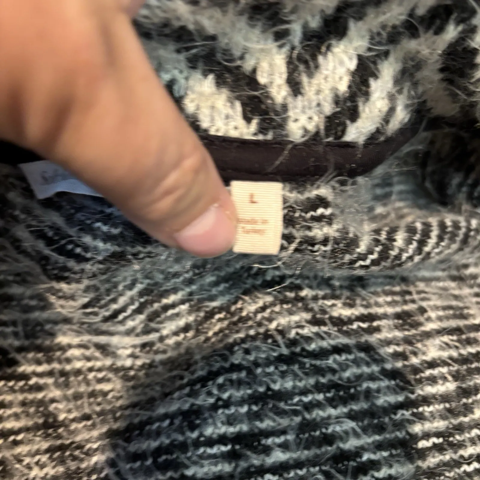 Soft Surroundings Large Open‎ Front Chevron Knit Cardigan Jacket Black White - Image 6