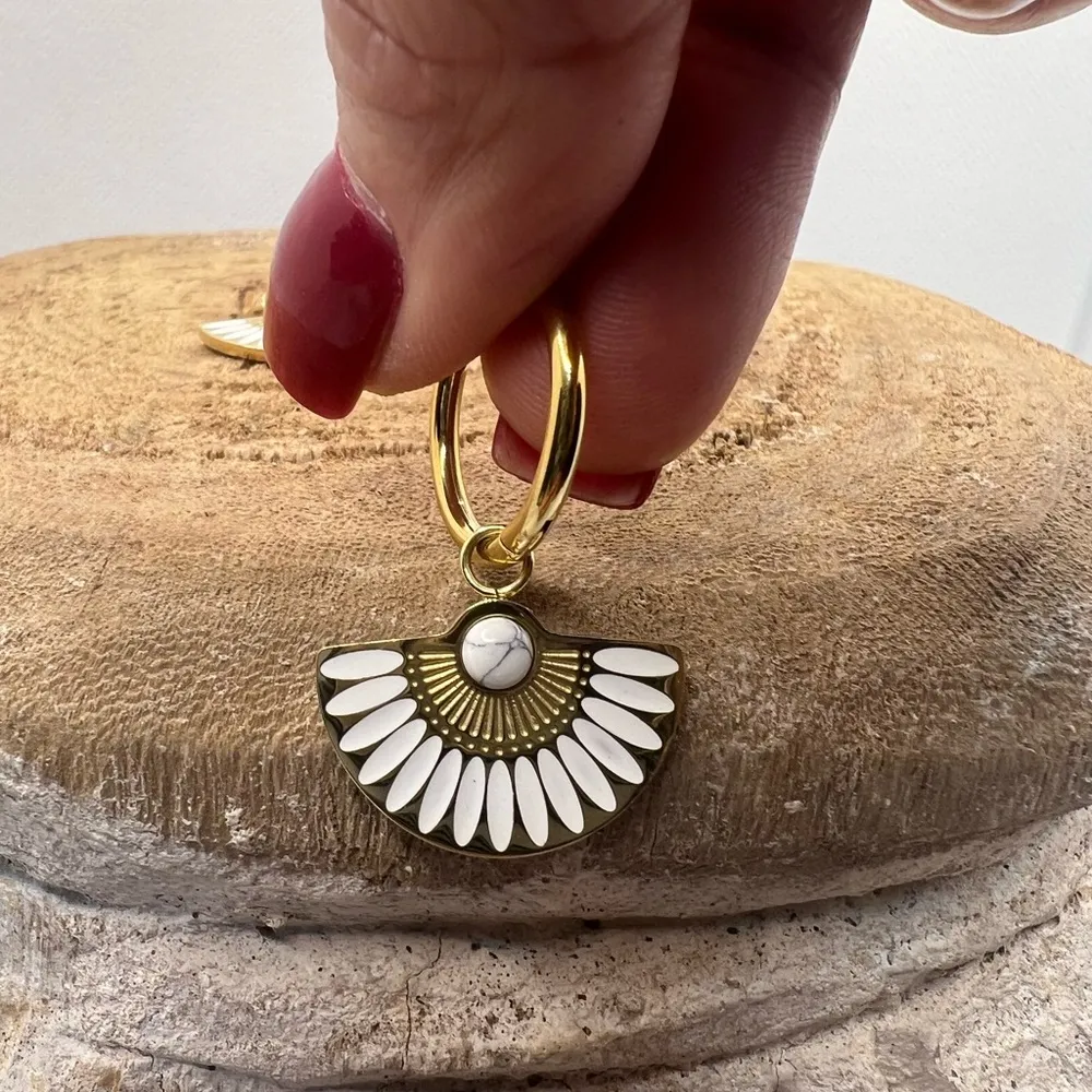 ‎Earrings Gold - Image 4