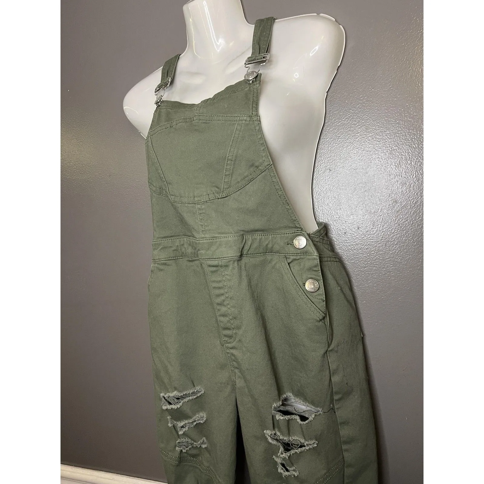 U2B Urban Basics Overalls Womens Medium Olive Green Distressed Bib Ripped - Image 5
