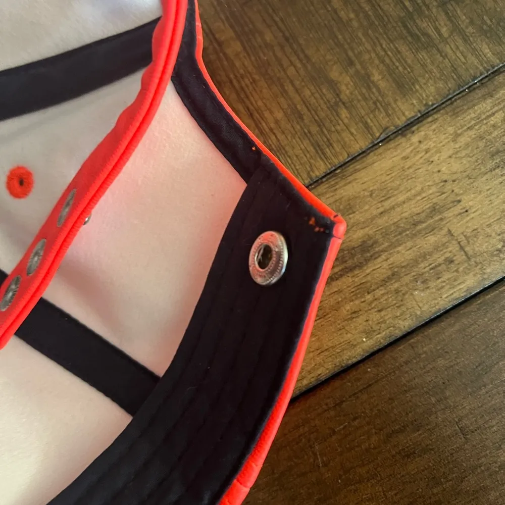 Juicy Couture hat orange - Image 6