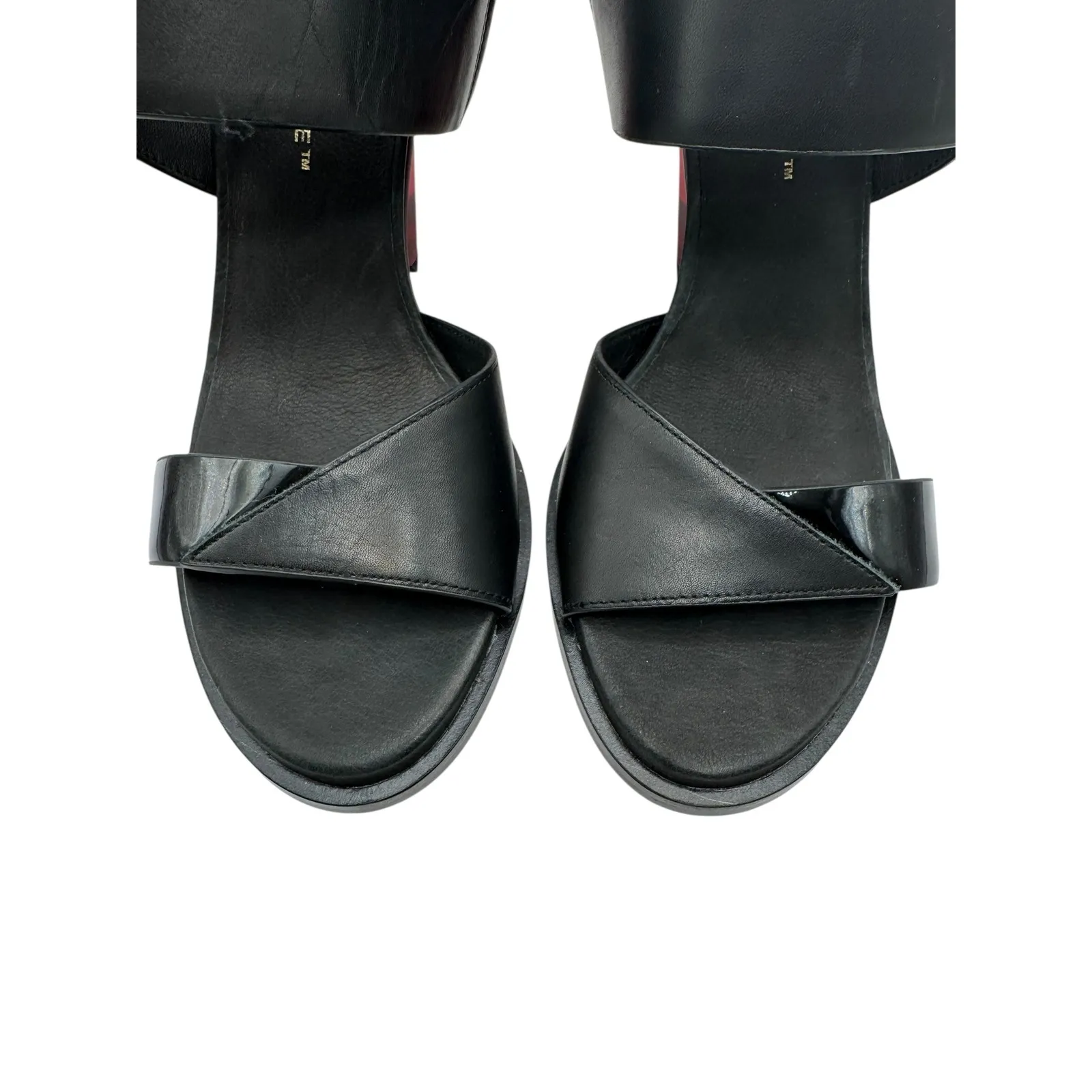 United Nude Shoes Women 9 Black Delta Run Patent Leather Red Gem Block Heel - Image 4