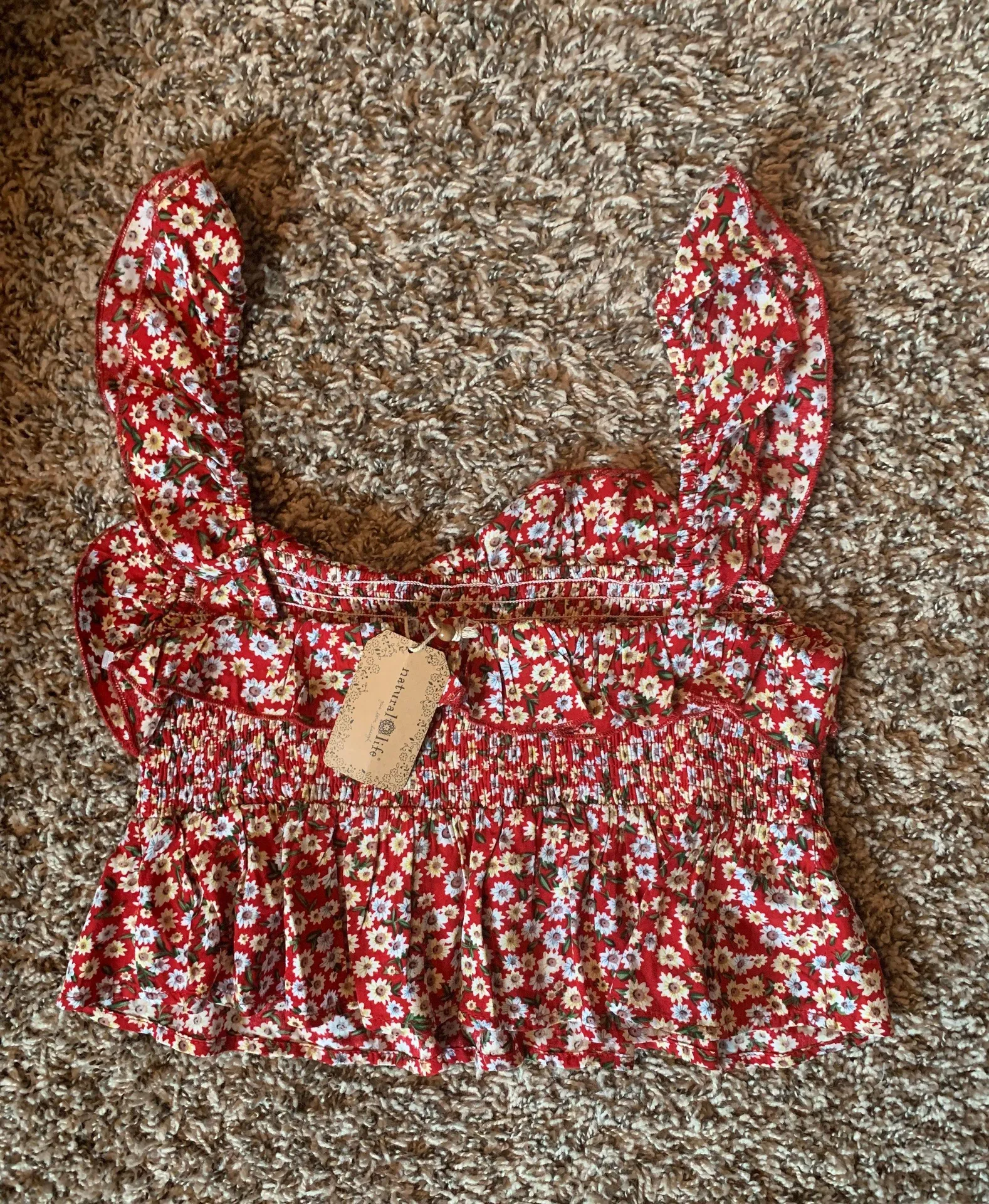 NWT  Red Floral Crop Top M - Image 5