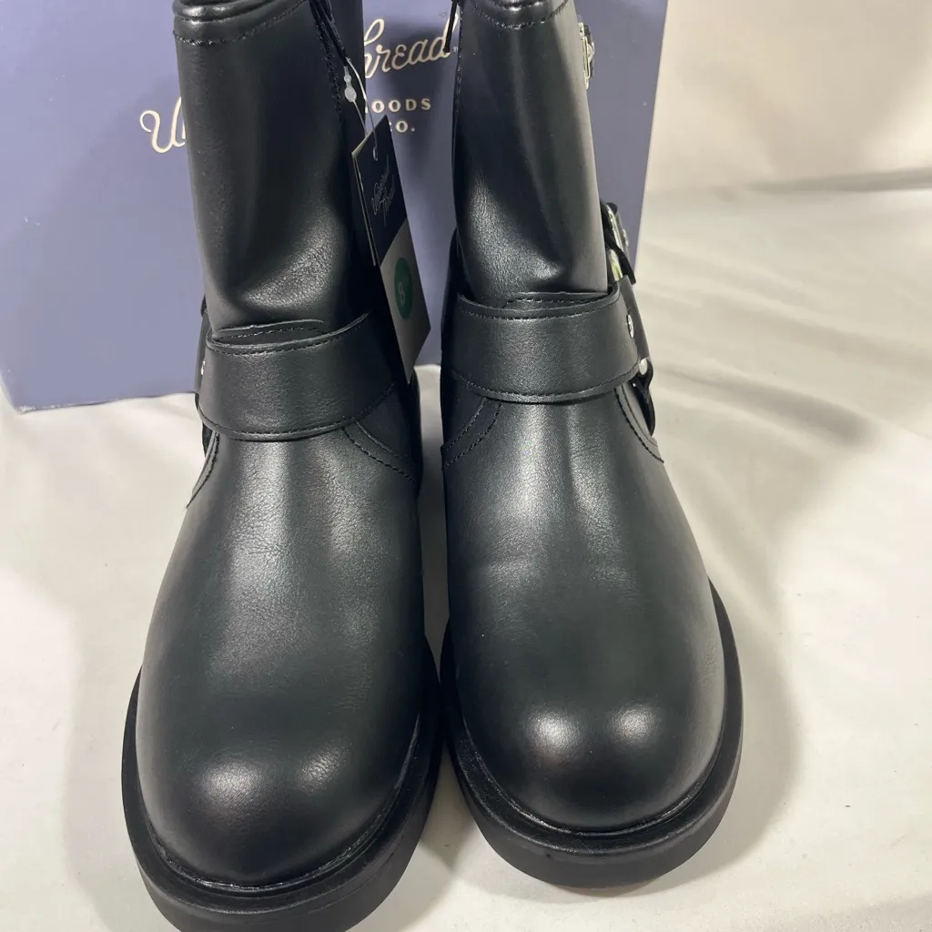 UNIVERSAL THREADS CONNER WOMENS ANKLE BOOT FAUX LEATHER W/BUCKLES BLACK SZ 8.5 - Image 2