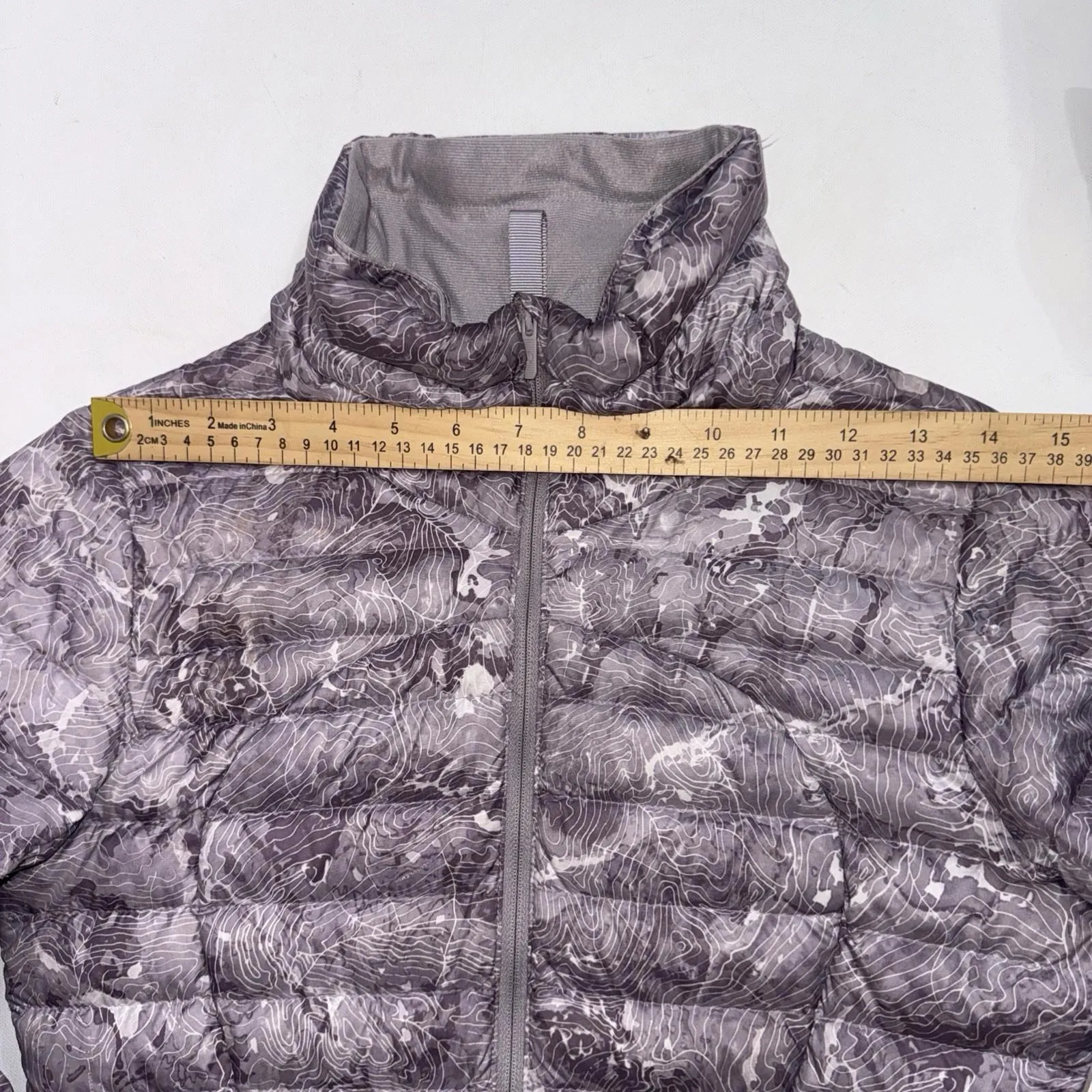 Lululemon Pack It Down Jacket Women's Purple Full Zip Hooded Goose Down Size 2 - Image 5