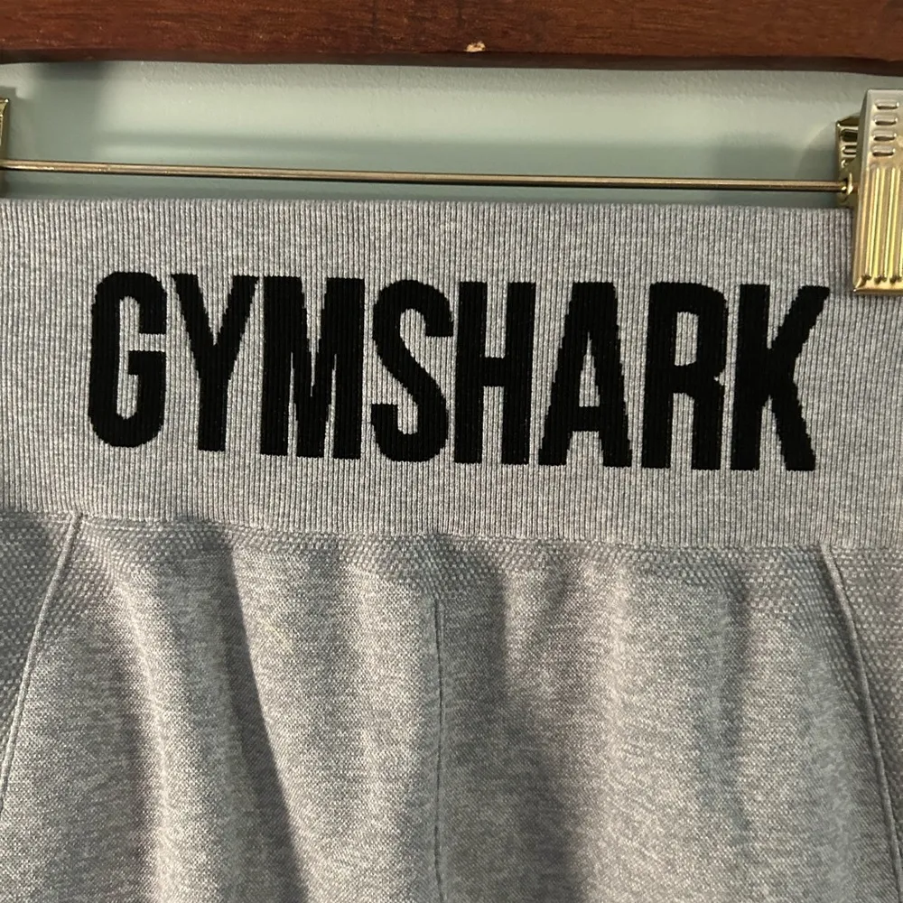 Gymshark Flex High Waist Marled Light Gray Leggings. Size Medium. - Image 5