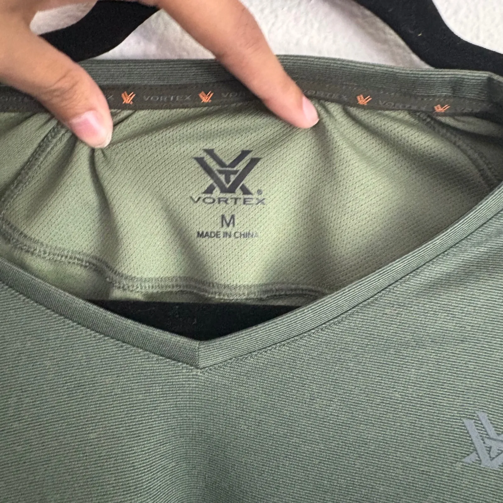 Vortex‎ Long Sleeve V Neck Olive Green Athletic Activewear Top Womens Medium - Image 5