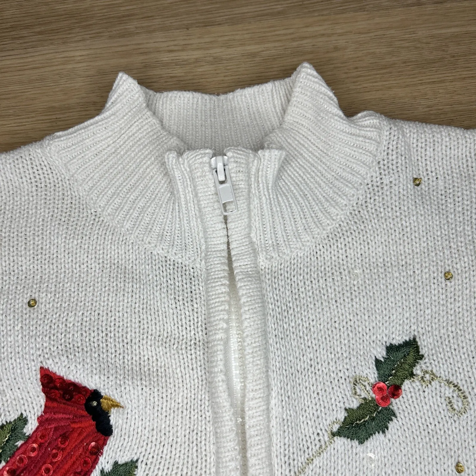 Vintage Tiara International Women M Red Cardinal Holly Cardigan Sweater 90s - Image 5