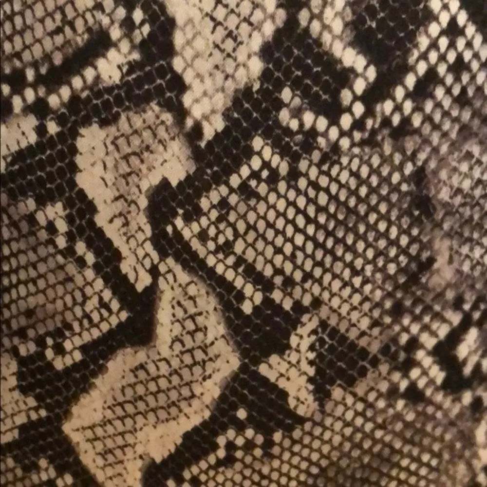 Stunning faux snake print dress SZ Large - Image 3