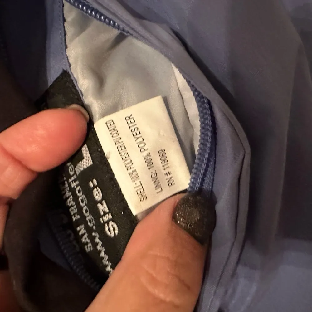 Large women's warm winter reversible jacket from Skagway Alaska. Zip off hood Blue - Image 7