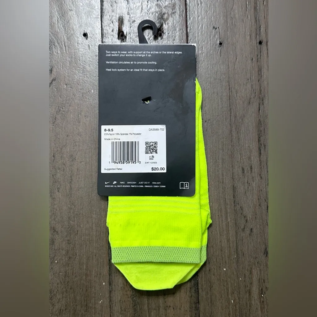 NWT Nike Spark Running Socks - Volt Neon Green - Image 4