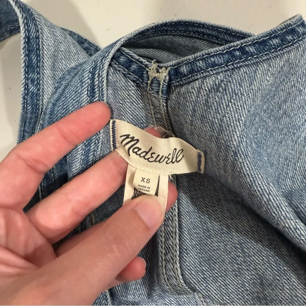 Madewell Blue Denim Shorts Overalls Size XS EUC - Image 7