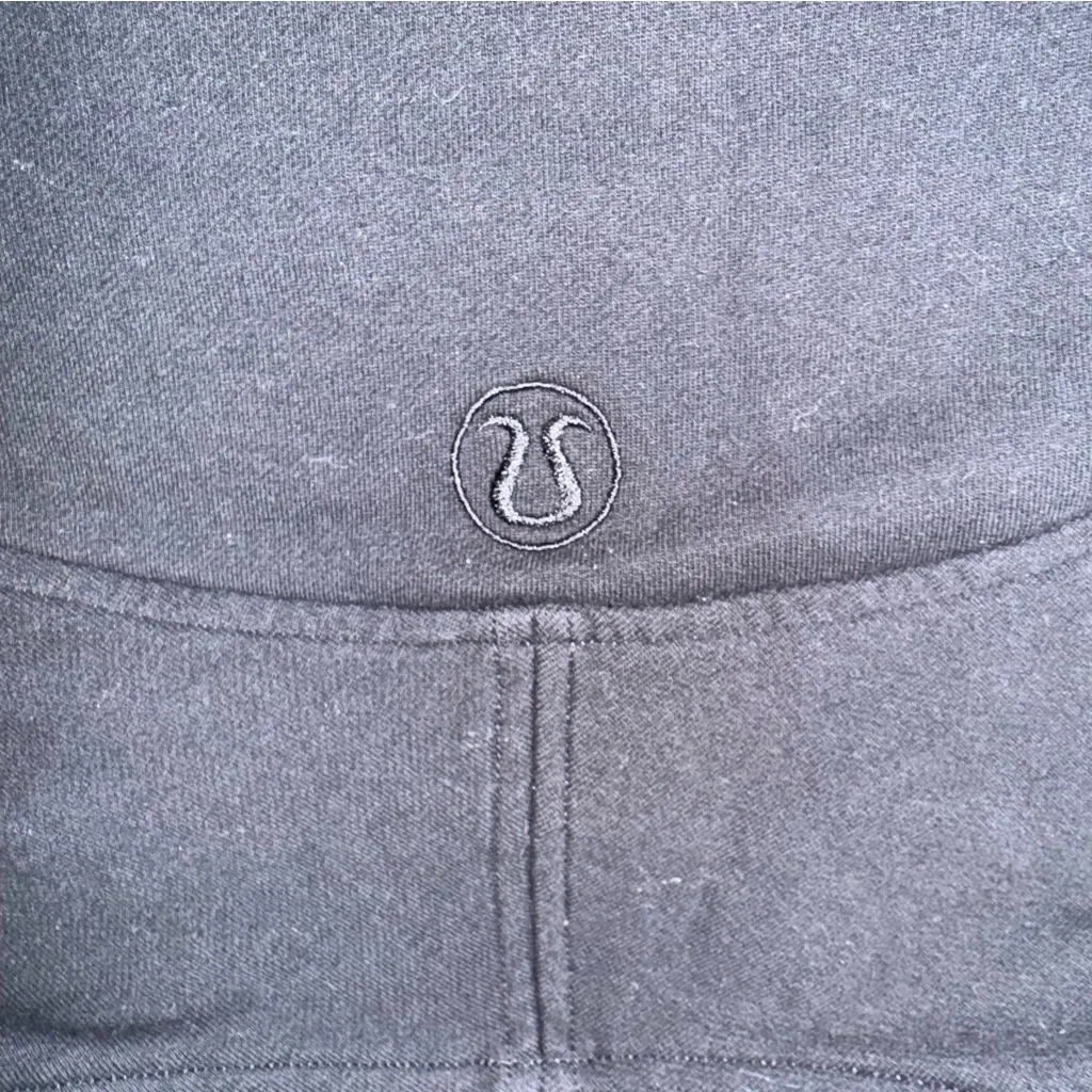 Lululemon  Scuba Pullover (Funnel Neck) in Black - Size 6 - Image 4