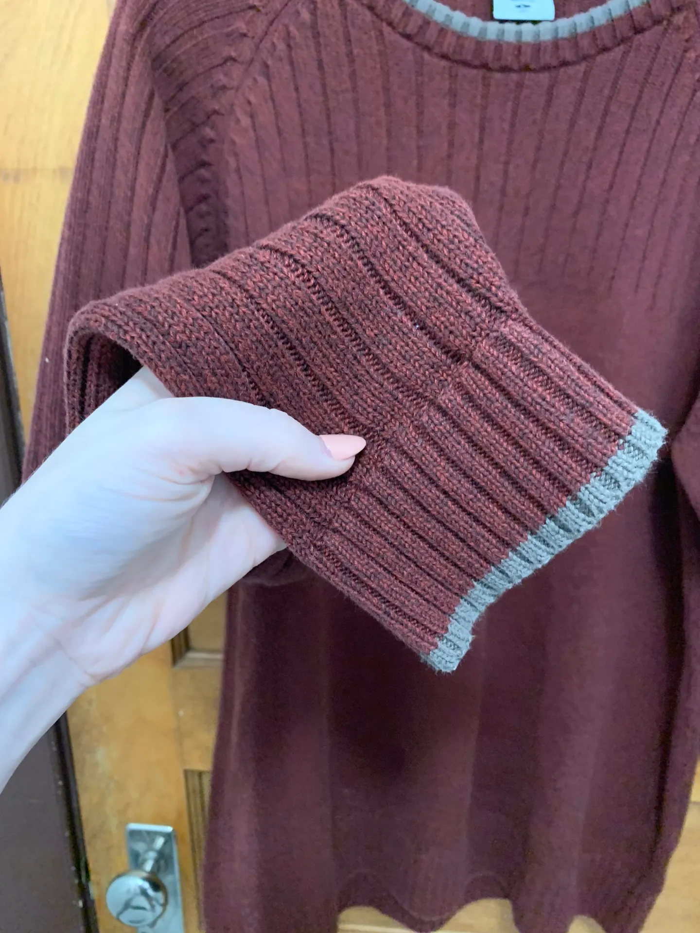 Men’s  Sweater - Image 3